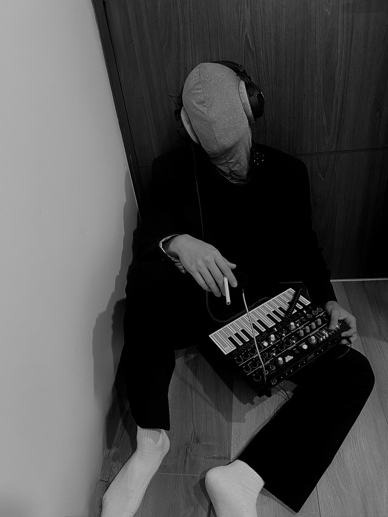 Zack Efelgin Profile